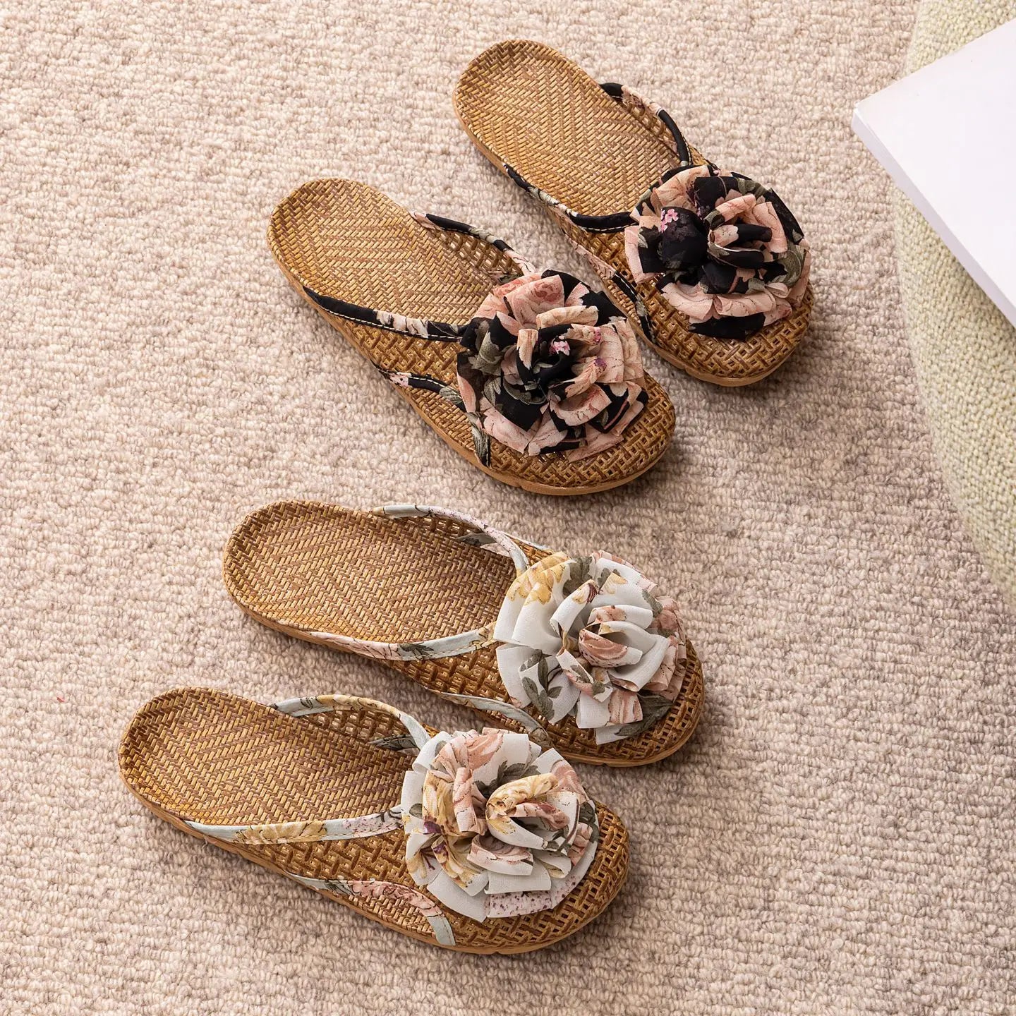Chaussons d'intérieur en rotin