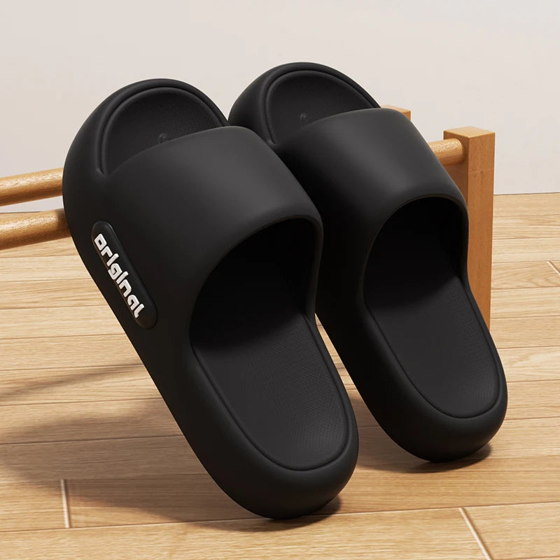 Chaussons à semelle épaisse